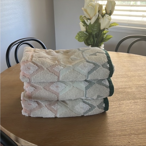 Opalhouse Bath Opalhouse Geo Block Bath Towels Poshmark